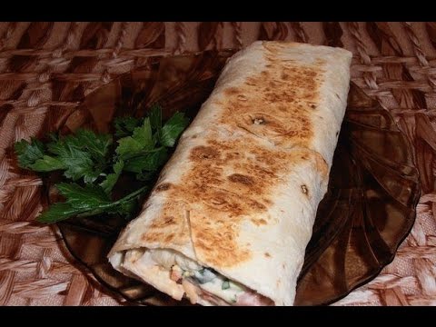 How to cook homemade shawarma with chicken and pork