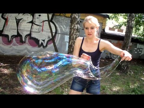 How to make soap bubbles at home