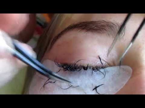 How to remove extension eyelashes at home