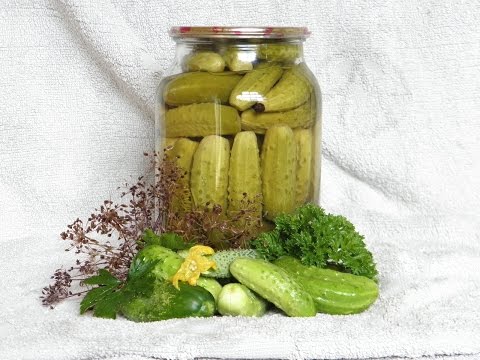 How to pickle and pickle cucumbers for the winter in banks