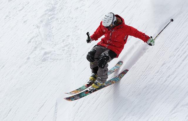 Alpine skiing freerider