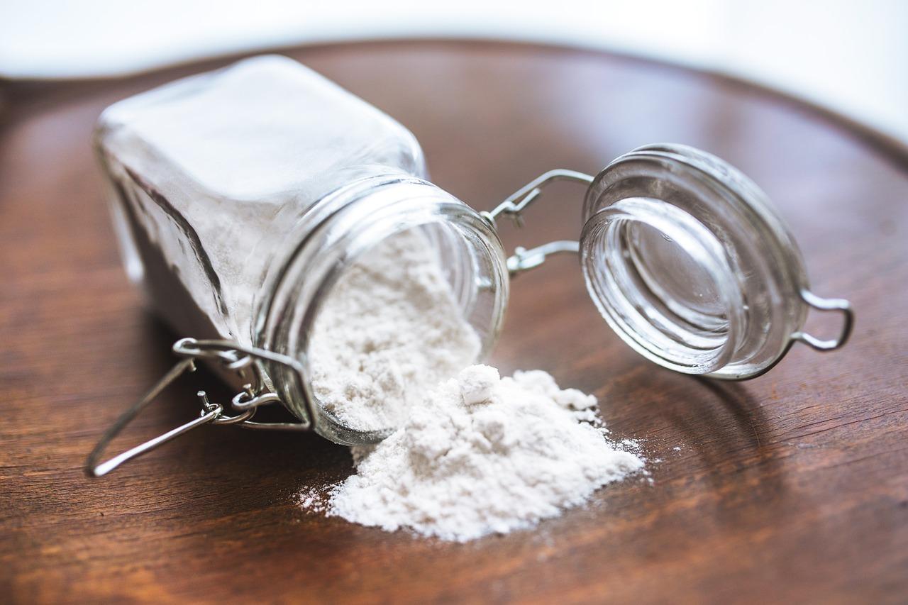 Making a paste of water and flour