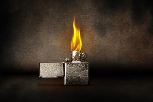 Zippo lighter photo