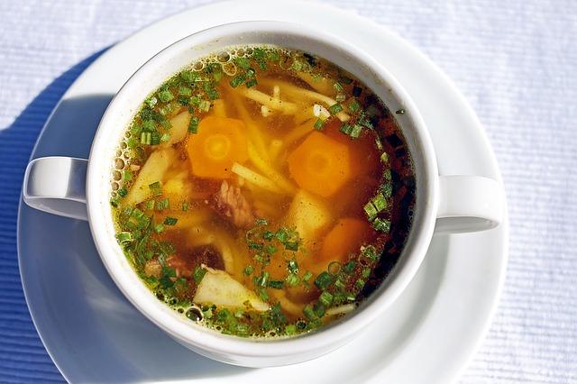 Soup with vegetables and chicken