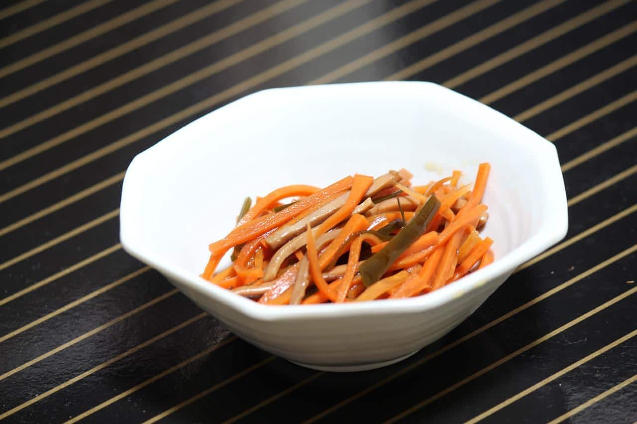 How to make Korean carrots at home