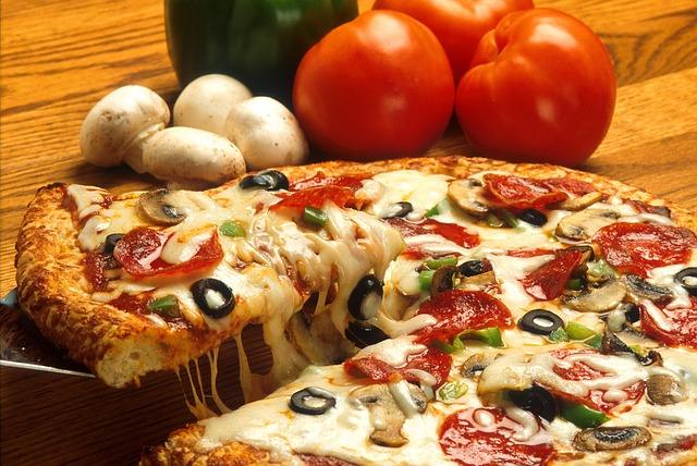 Pizza Ý cổ điển