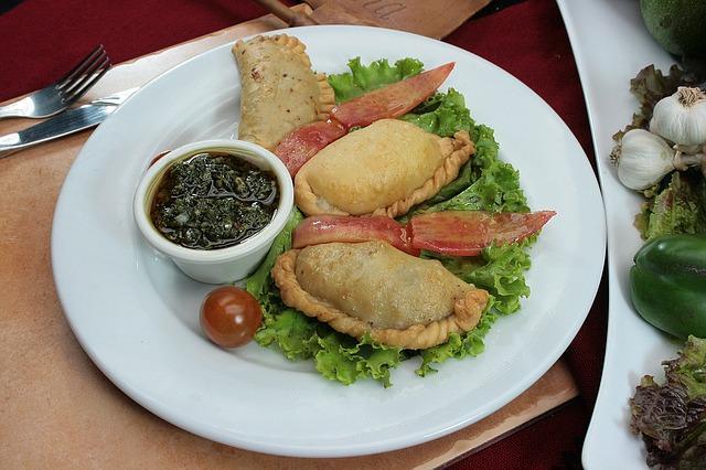 Custard pasties with meat