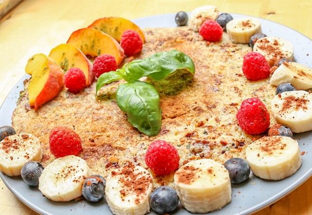 Buckwheat pancakes with fruits