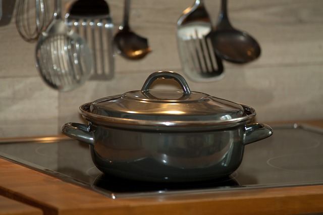 Enamel pan on the stove